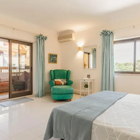 With Private Parking Apartment
