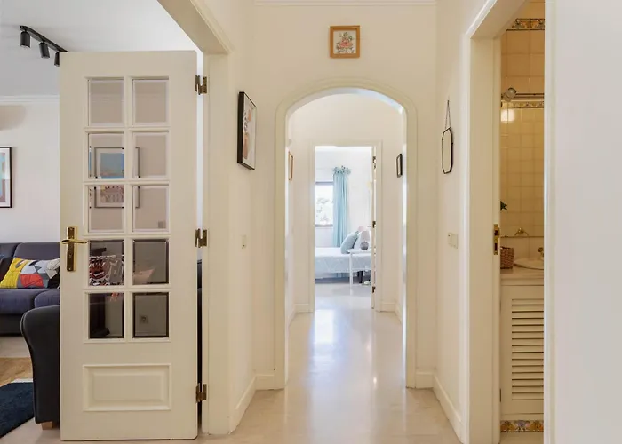 With Private Parking Apartament *